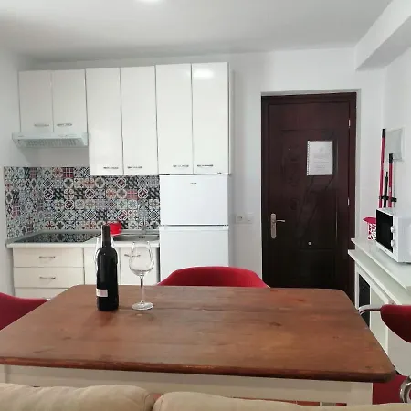 Tunidos House *
