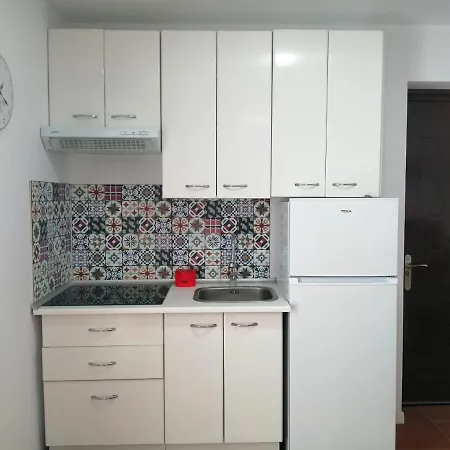 Tunidos House